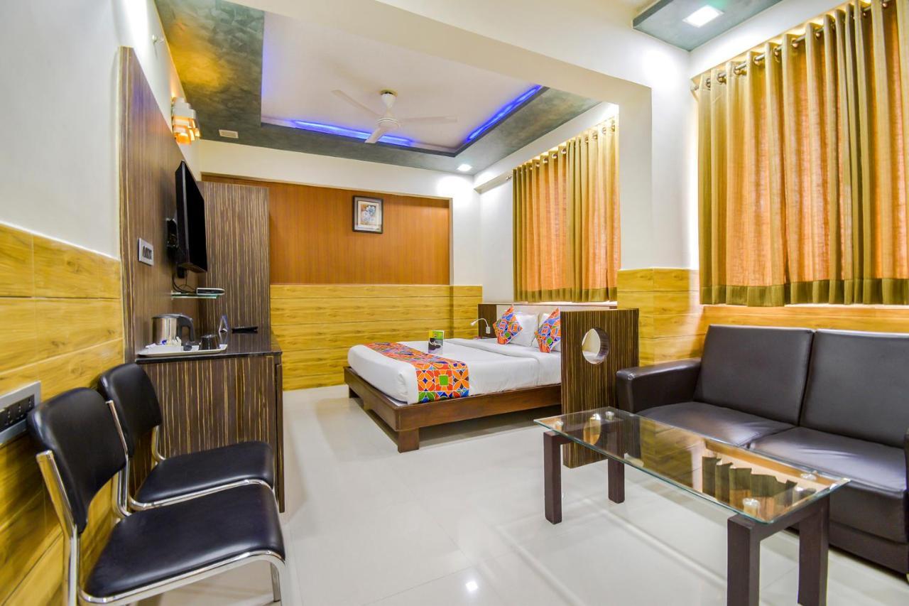 Fabhotel Kohinoor Plaza Ahmedabad Extérieur photo