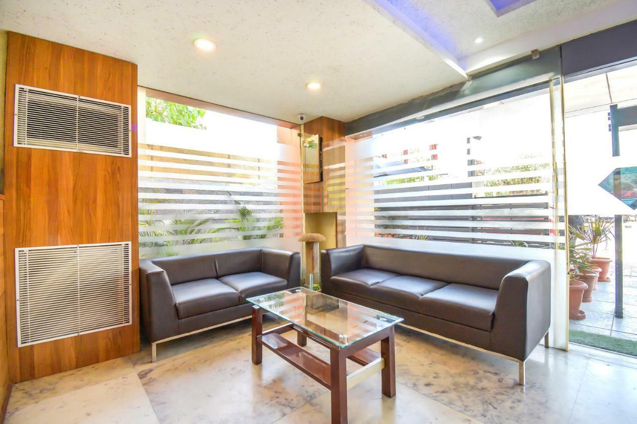 Fabhotel Kohinoor Plaza Ahmedabad Extérieur photo