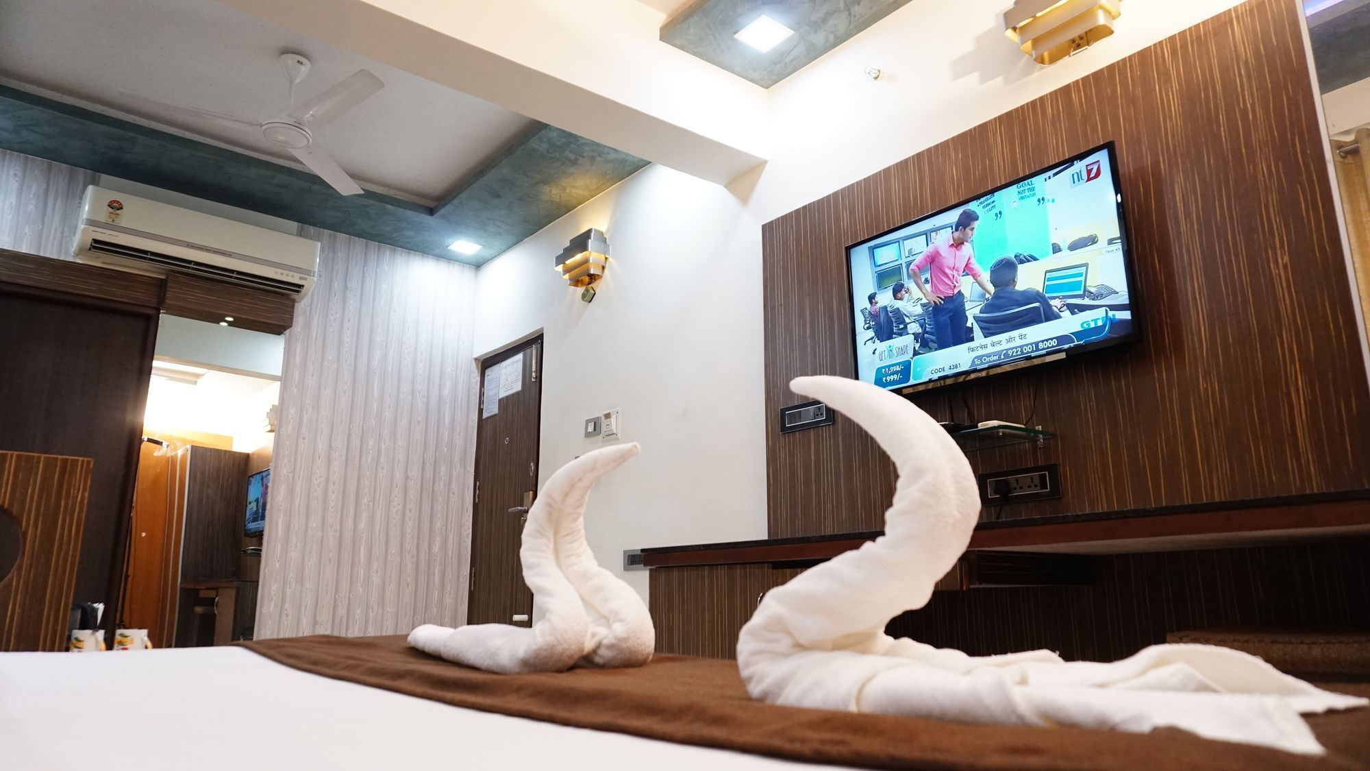 Fabhotel Kohinoor Plaza Ahmedabad Extérieur photo